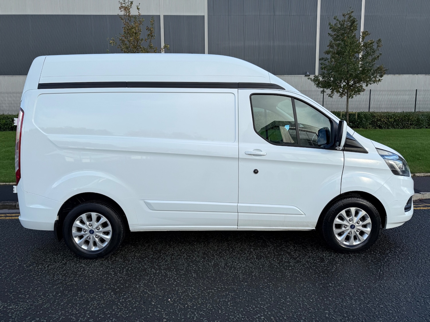Used Ford Transit Custom 2020 for sale - 77712979: Photo 4