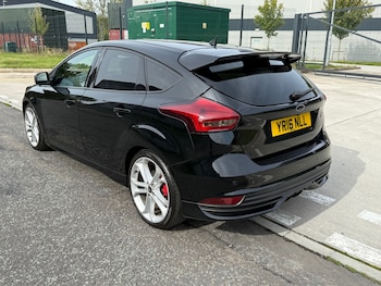 Used Ford Focus 2016 for sale - 78305132: Photo