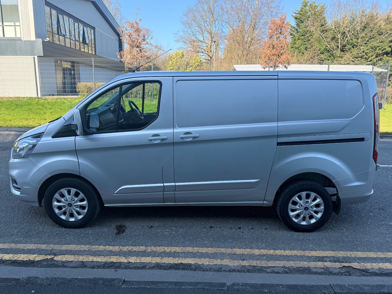 Used Ford Transit Custom 2022 for sale - 77750096: Photo 4