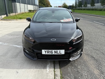 Used Ford Focus 2016 for sale - 76148281: Photo 2