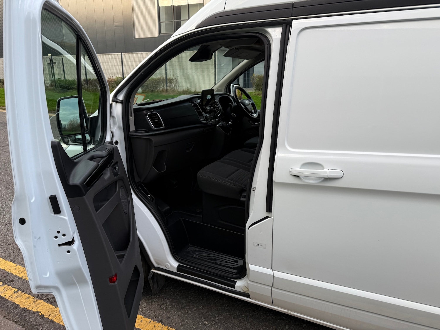 Used Ford Transit Custom 2018 for sale - 76894924: Photo 11