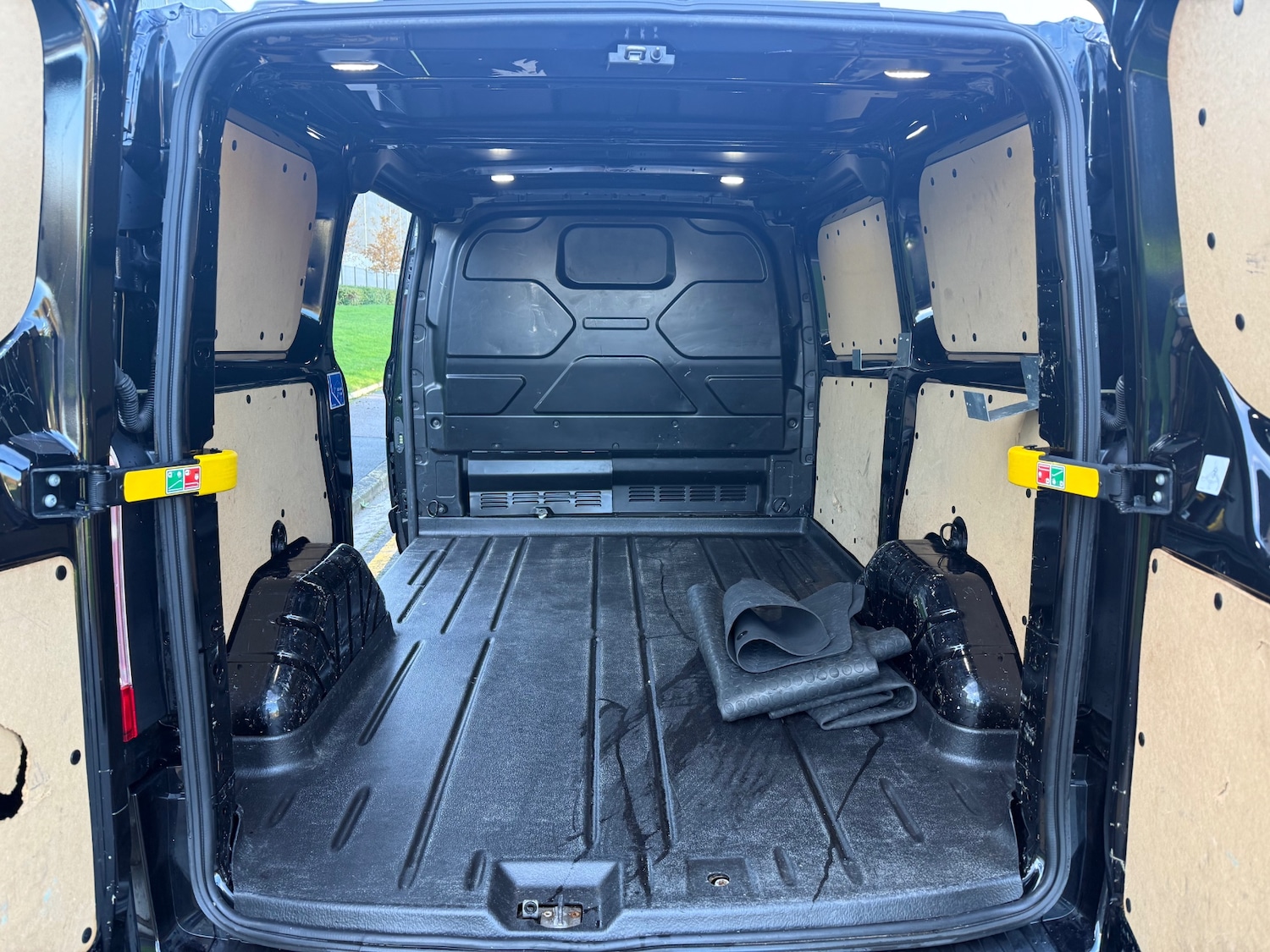 Used Ford Transit Custom 2020 for sale - 77148275: Photo 11