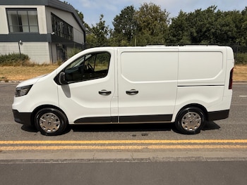 Used Renault Trafic 2023 for sale - 79359439: Photo