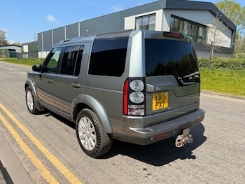 Used Land Rover Discovery 2015 for sale - 78390268: Photo