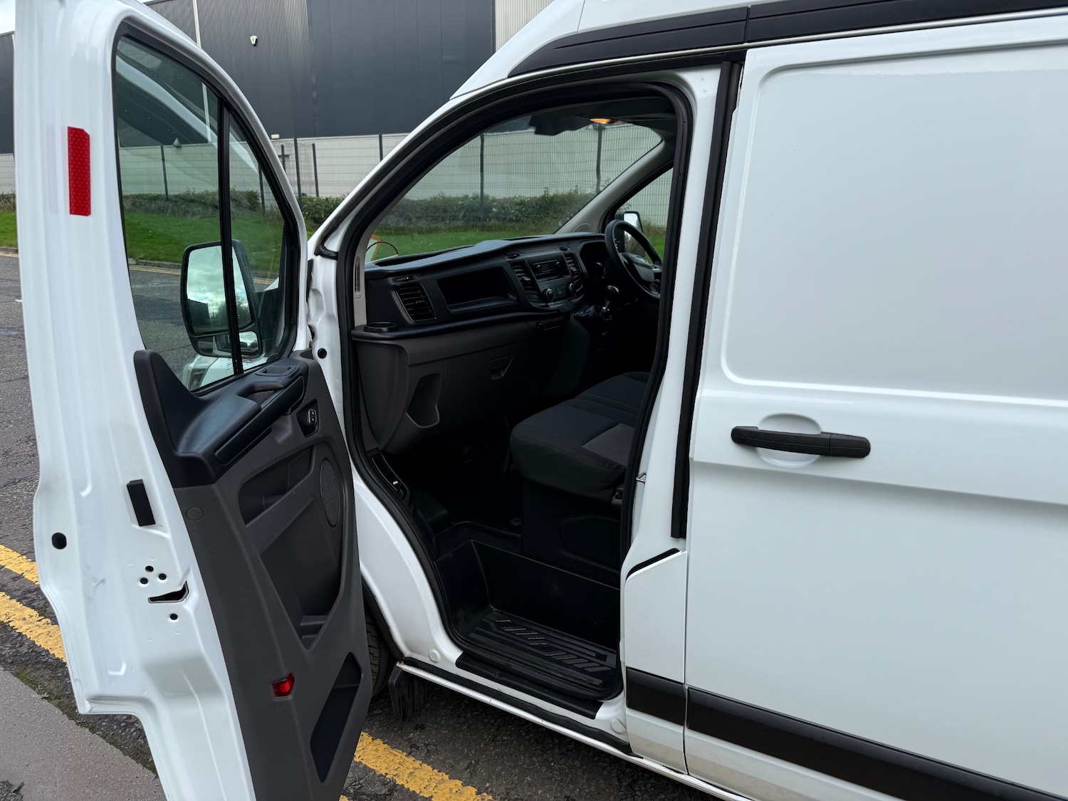 Used Ford Transit Custom 2018 for sale - 76374950: Photo 8