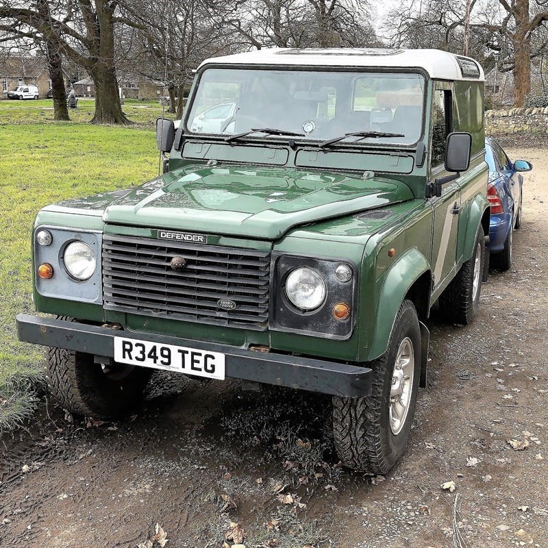 Land rover defender 1998