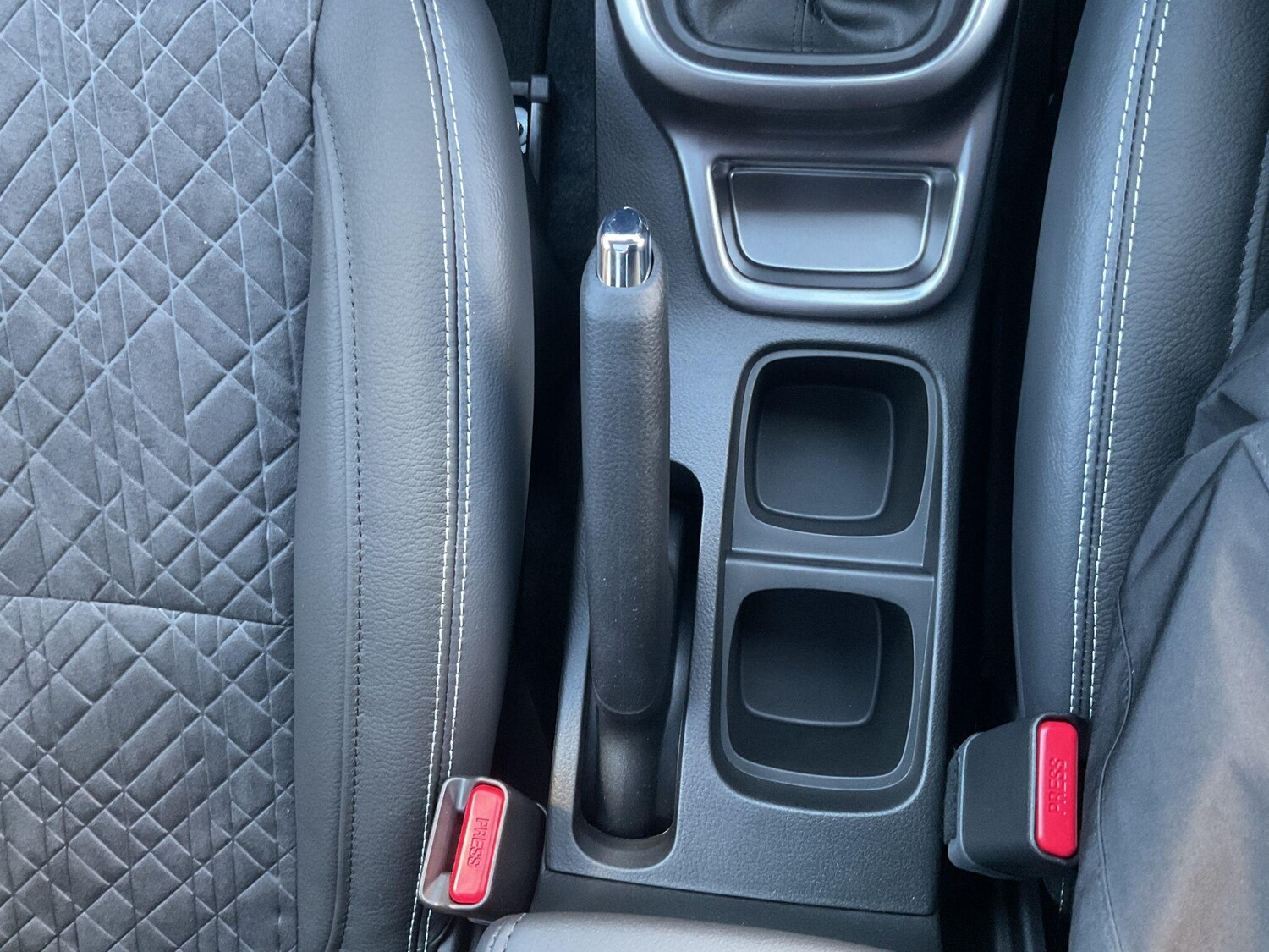 Used Suzuki Vitara for sale - 77883590: Photo 76