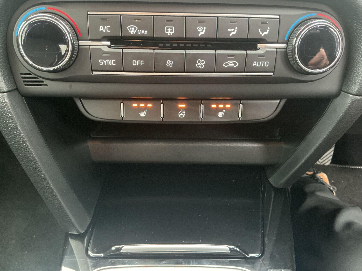 Used Kia XCeed 2023 for sale - 76753113: Photo 48