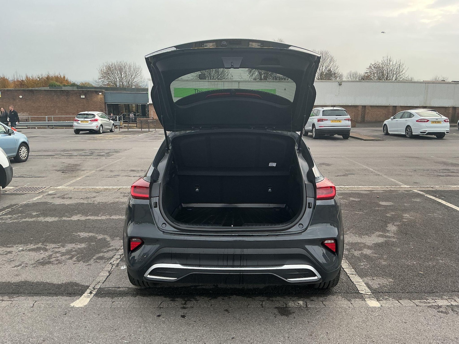 Used Kia XCeed 2023 for sale - 76753113: Photo 9