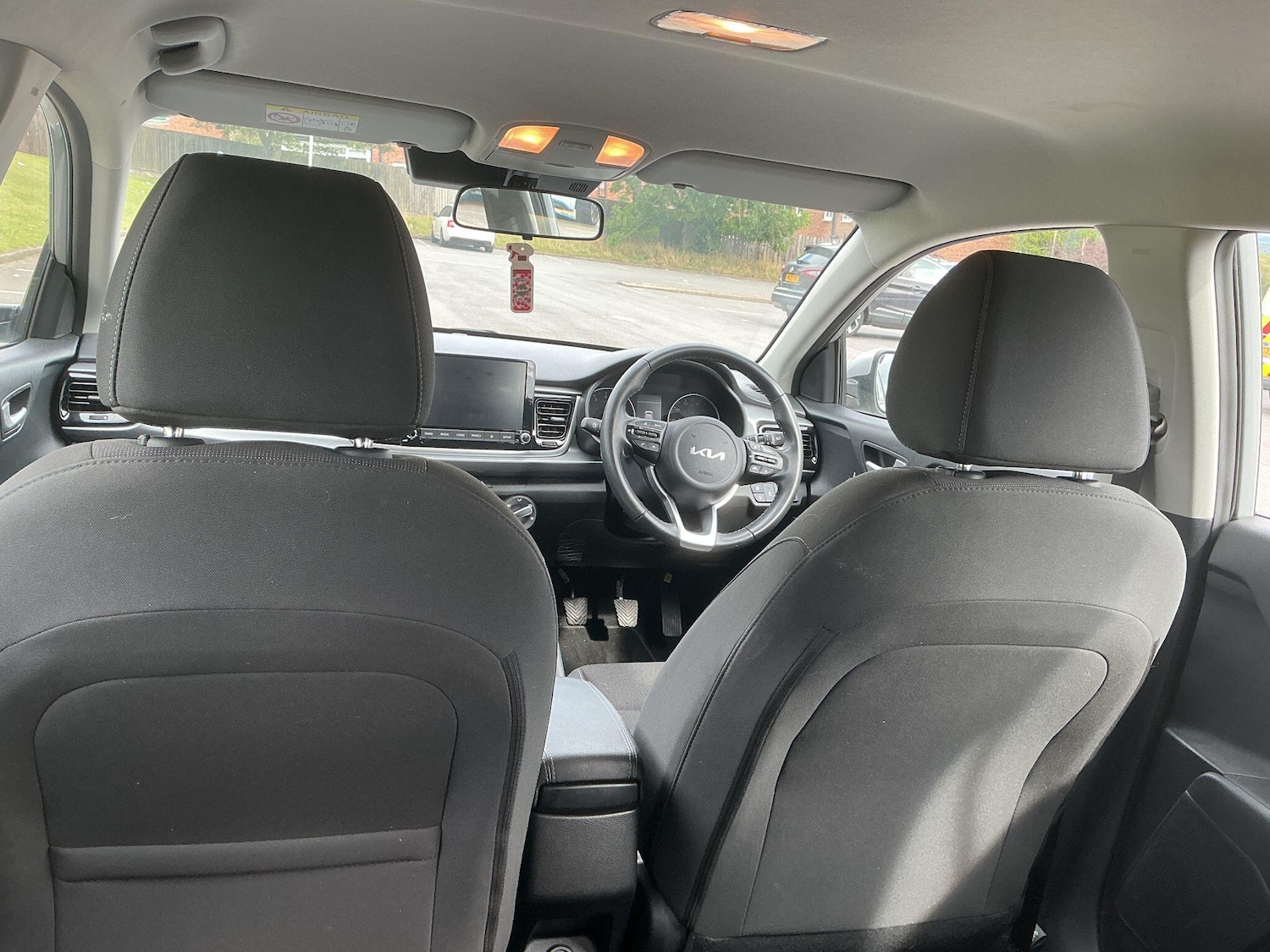 Used Kia Rio 2023 for sale - 76659377: Photo 15