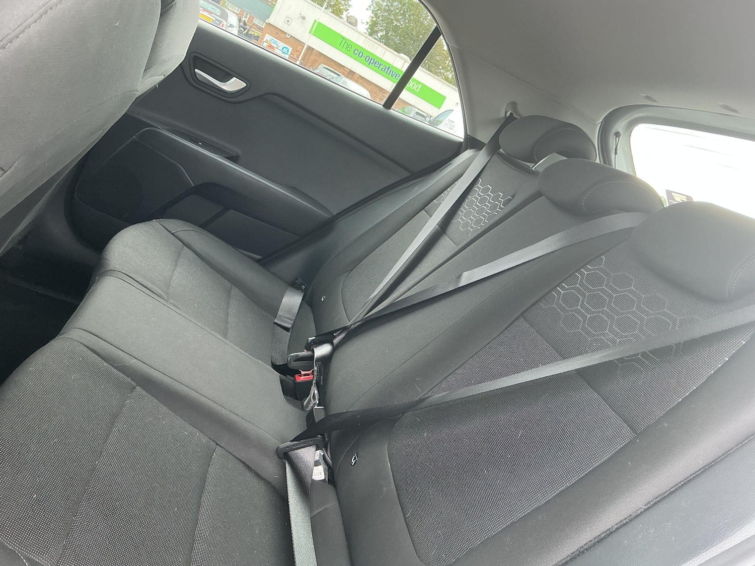 Used Kia Rio 2023 for sale - 76659377: Photo 18