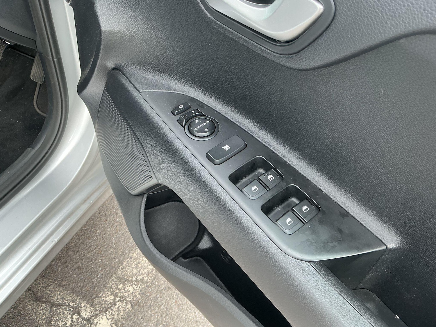 Used Kia Rio 2023 for sale - 76659377: Photo 35