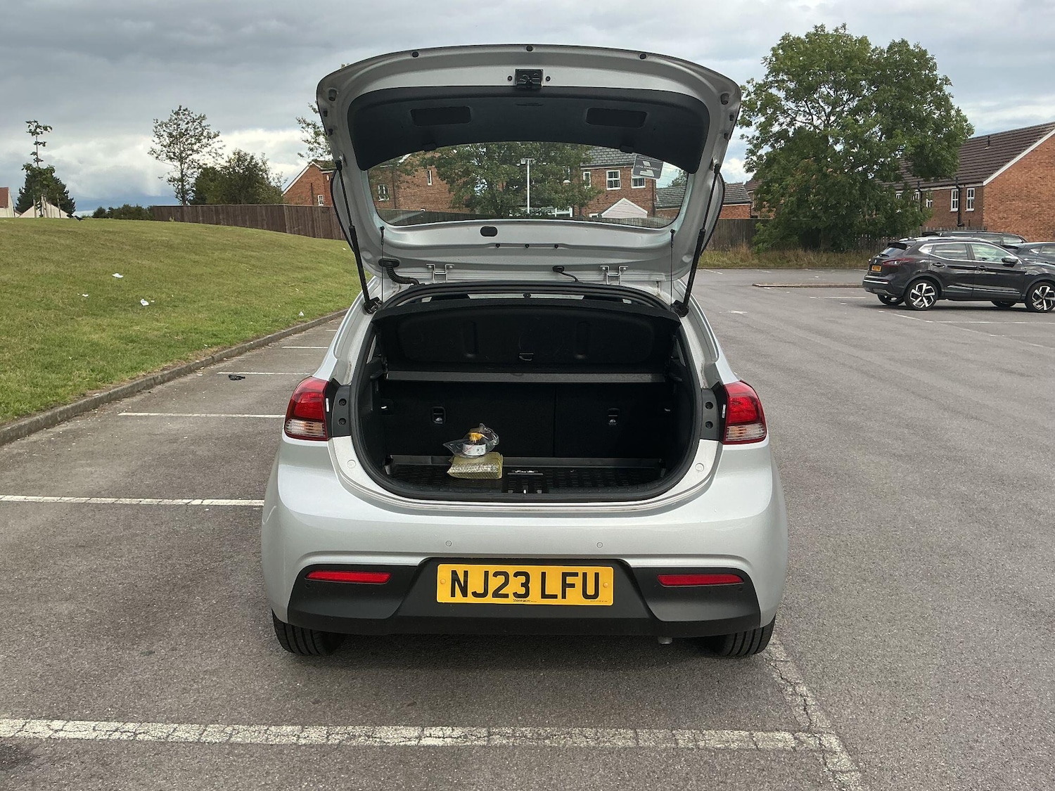 Used Kia Rio 2023 for sale - 76659377: Photo 45