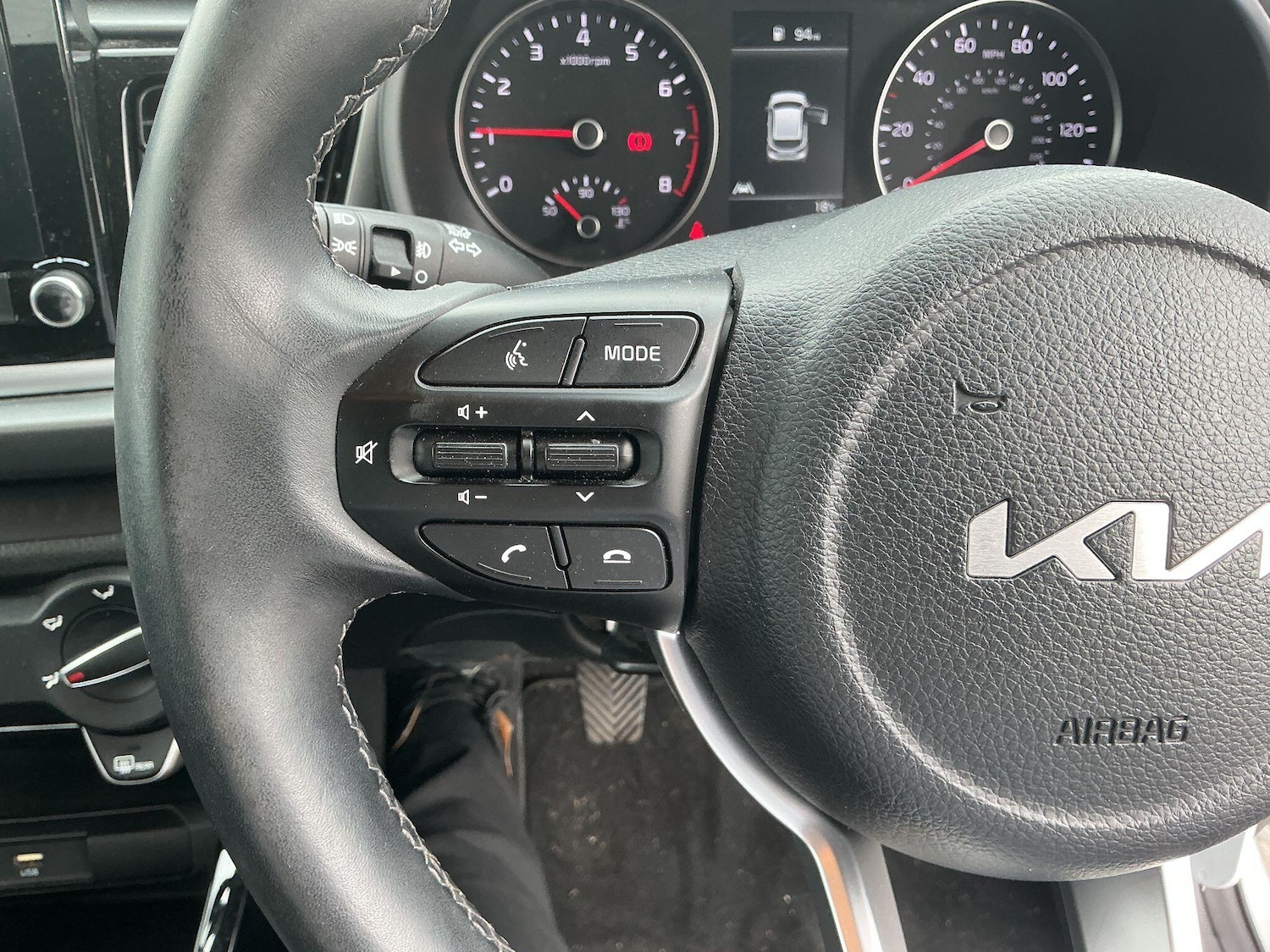 Used Kia Rio 2023 for sale - 76659377: Photo 53