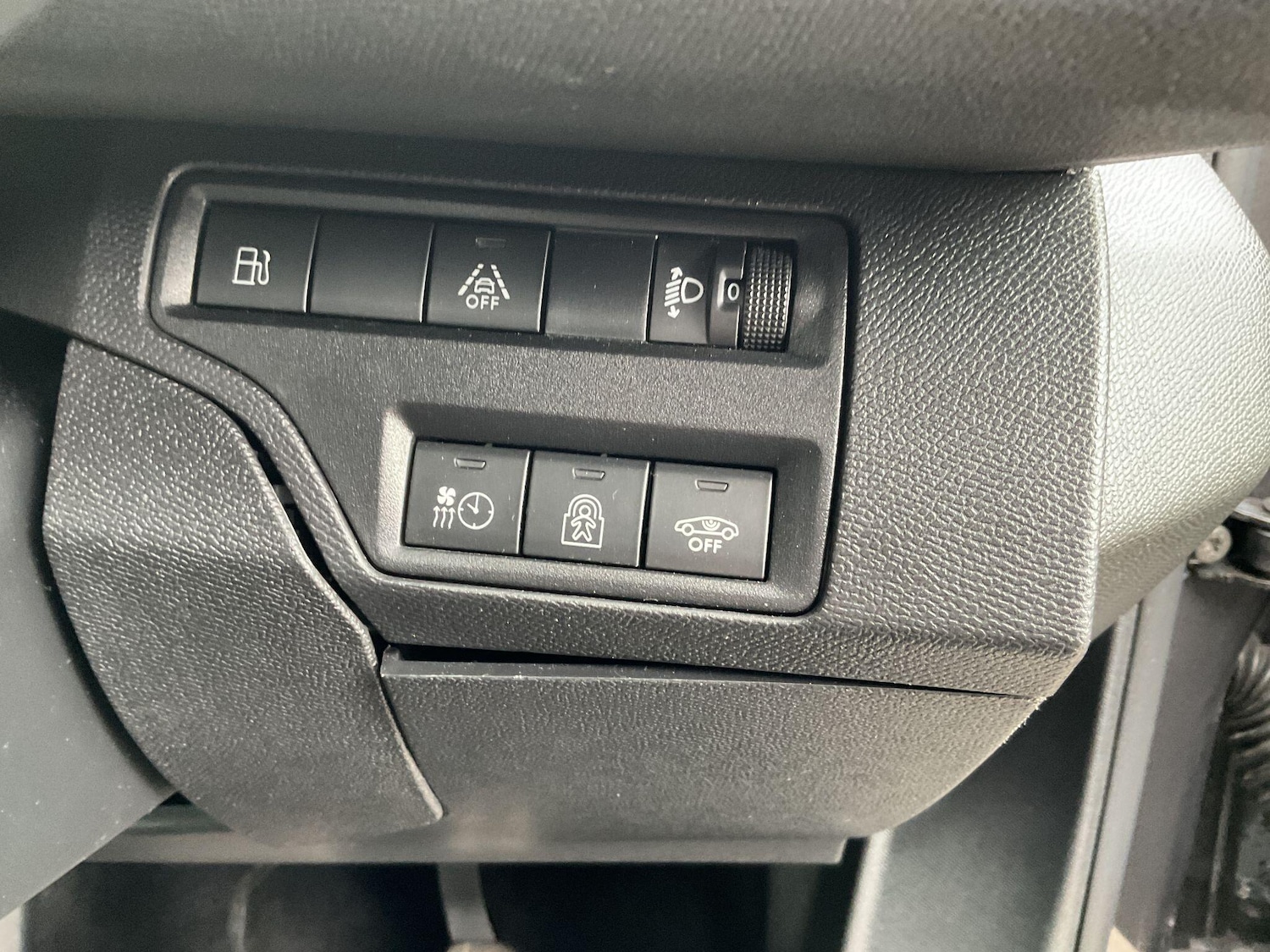 Used Peugeot 3008 for sale - 77626095: Photo 23