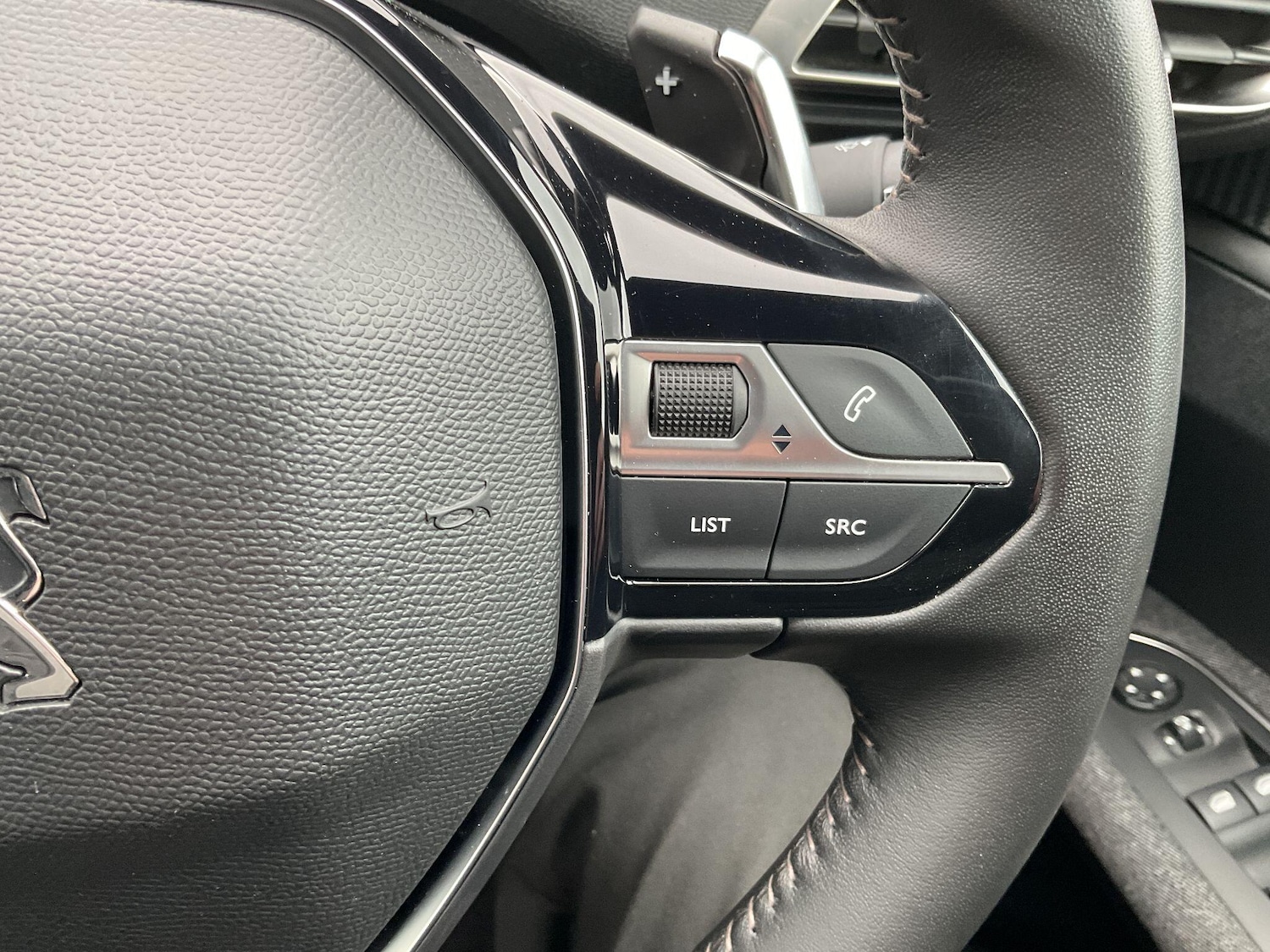 Used Peugeot 3008 for sale - 77626095: Photo 25