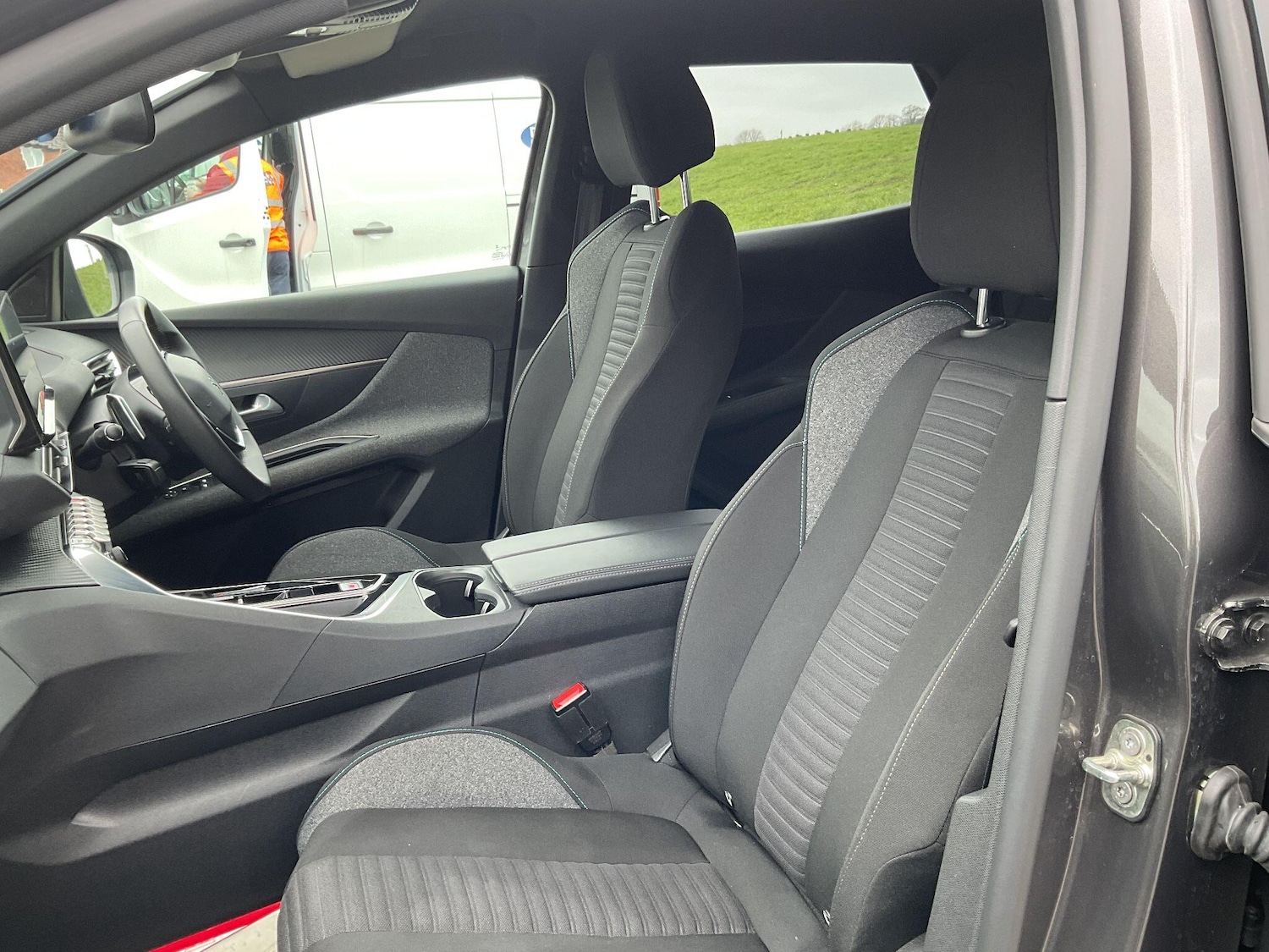 Used Peugeot 3008 for sale - 77626095: Photo 65