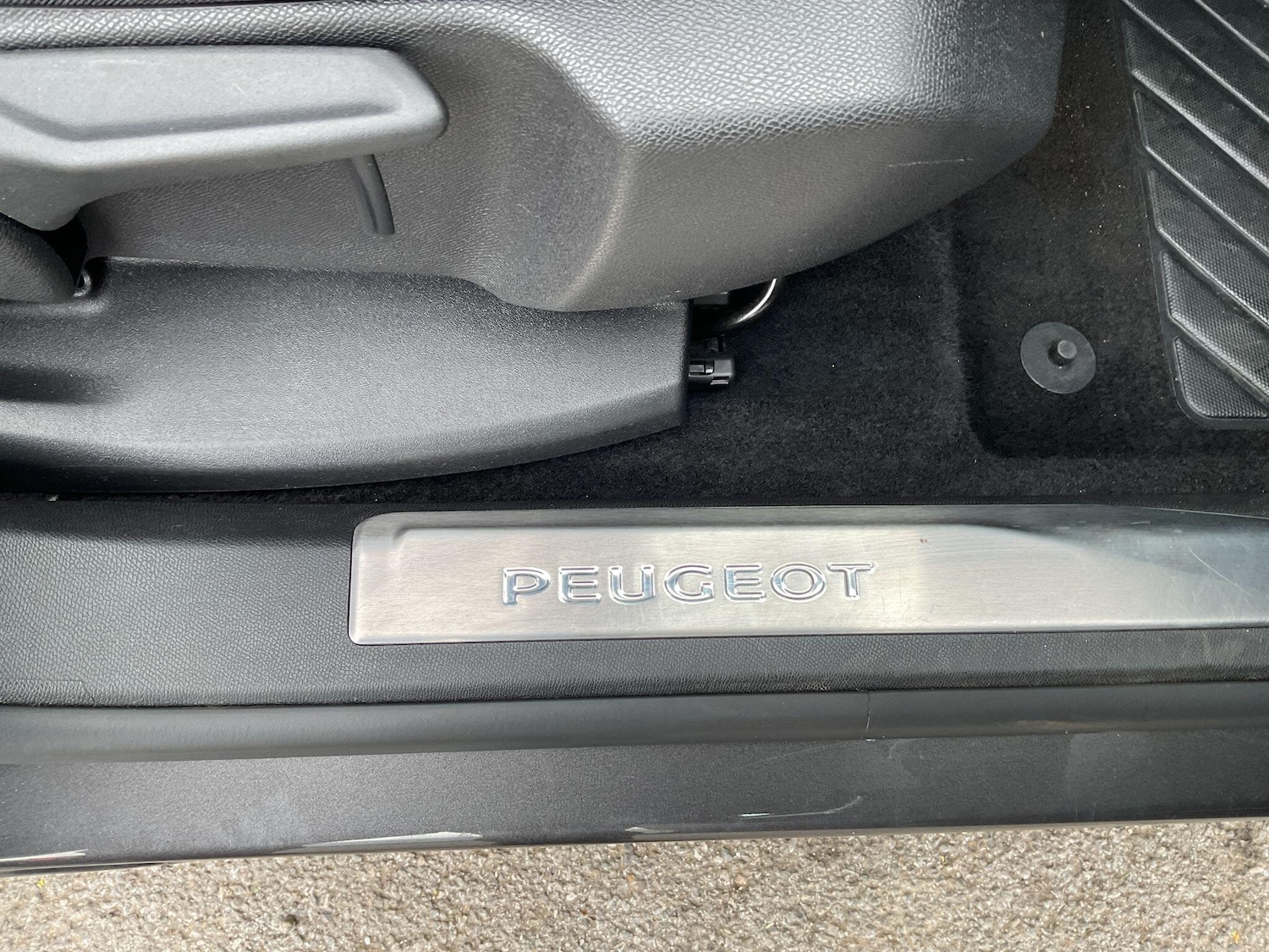 Used Peugeot 3008 for sale - 77626095: Photo 80