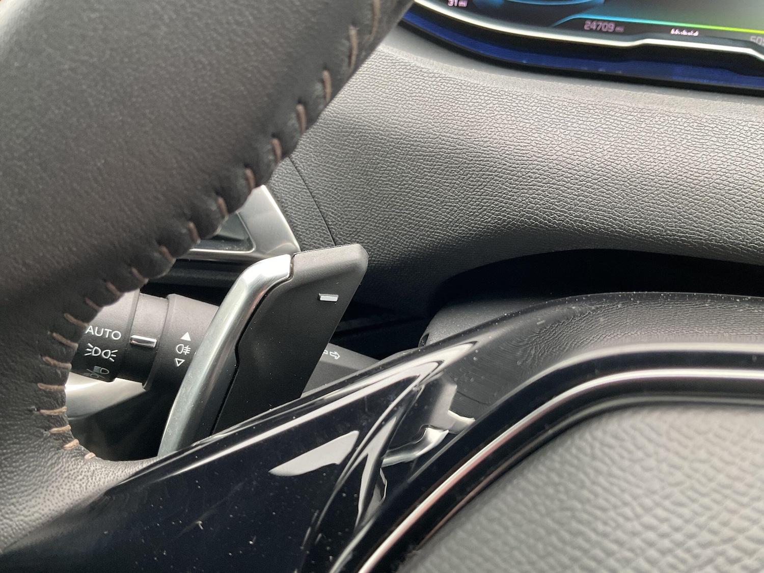 Used Peugeot 3008 for sale - 77626095: Photo 91