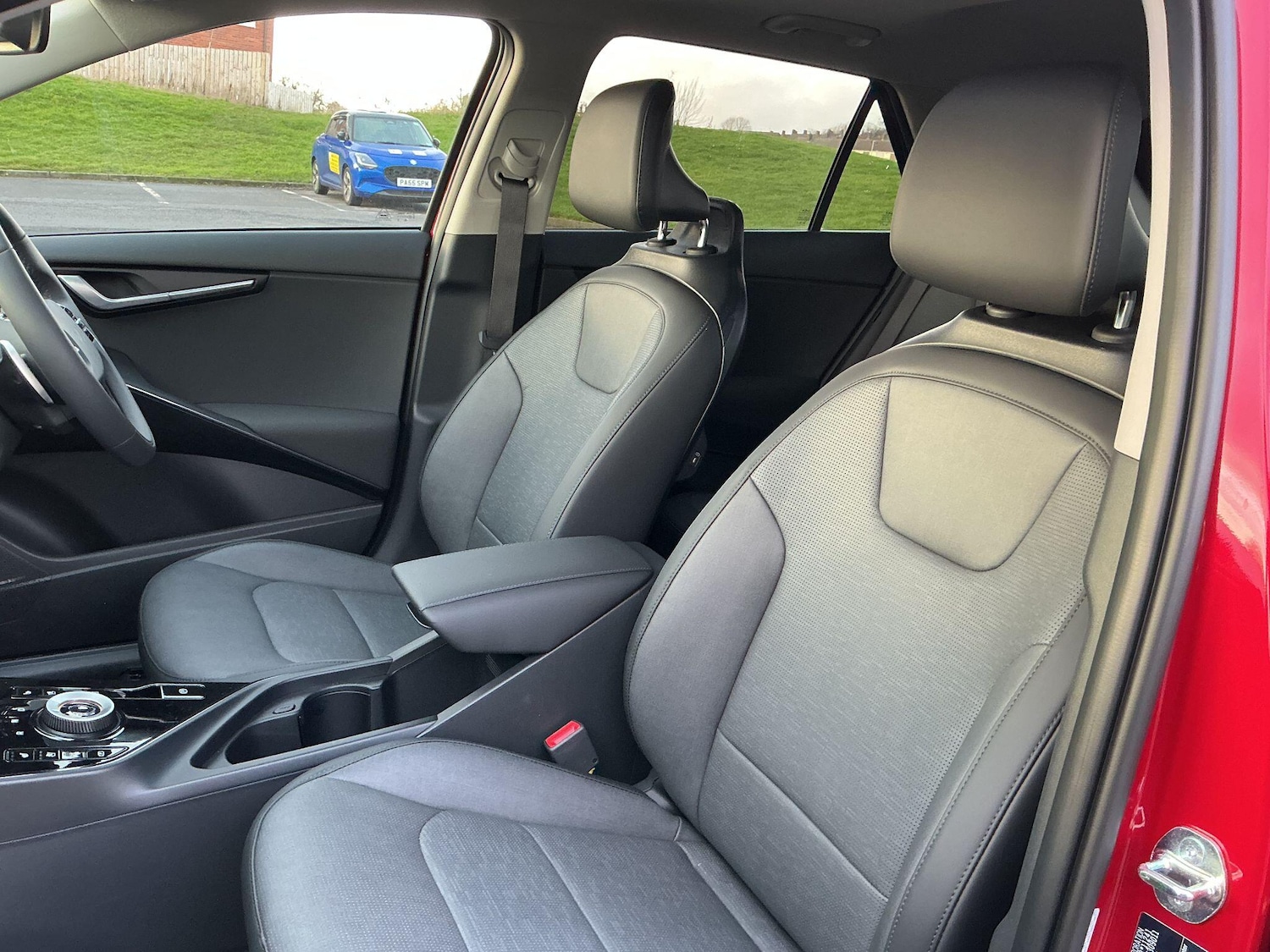 Used Kia Niro 2025 for sale - 77029686: Photo 52