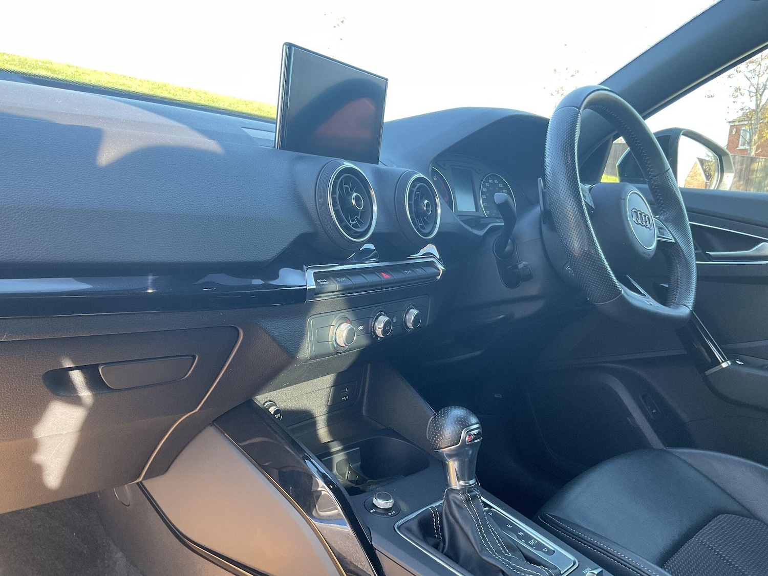 Used Audi Q2 2020 for sale - 76607269: Photo 11