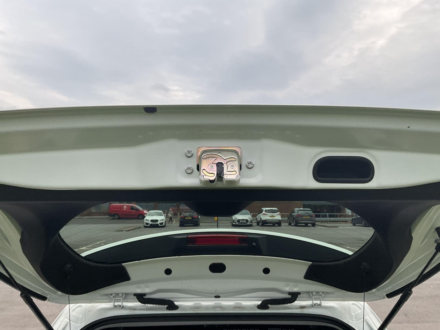 Used Suzuki SX4 S-Cross 2025 for sale - 77091288: Photo 36