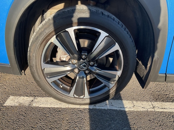 Used Lexus UX 2020 for sale - 76189507: Photo 11