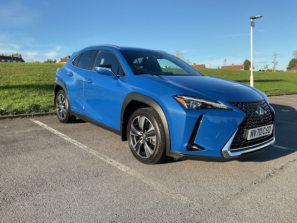 Used Lexus UX 2020 for sale - 76189507: Photo 1