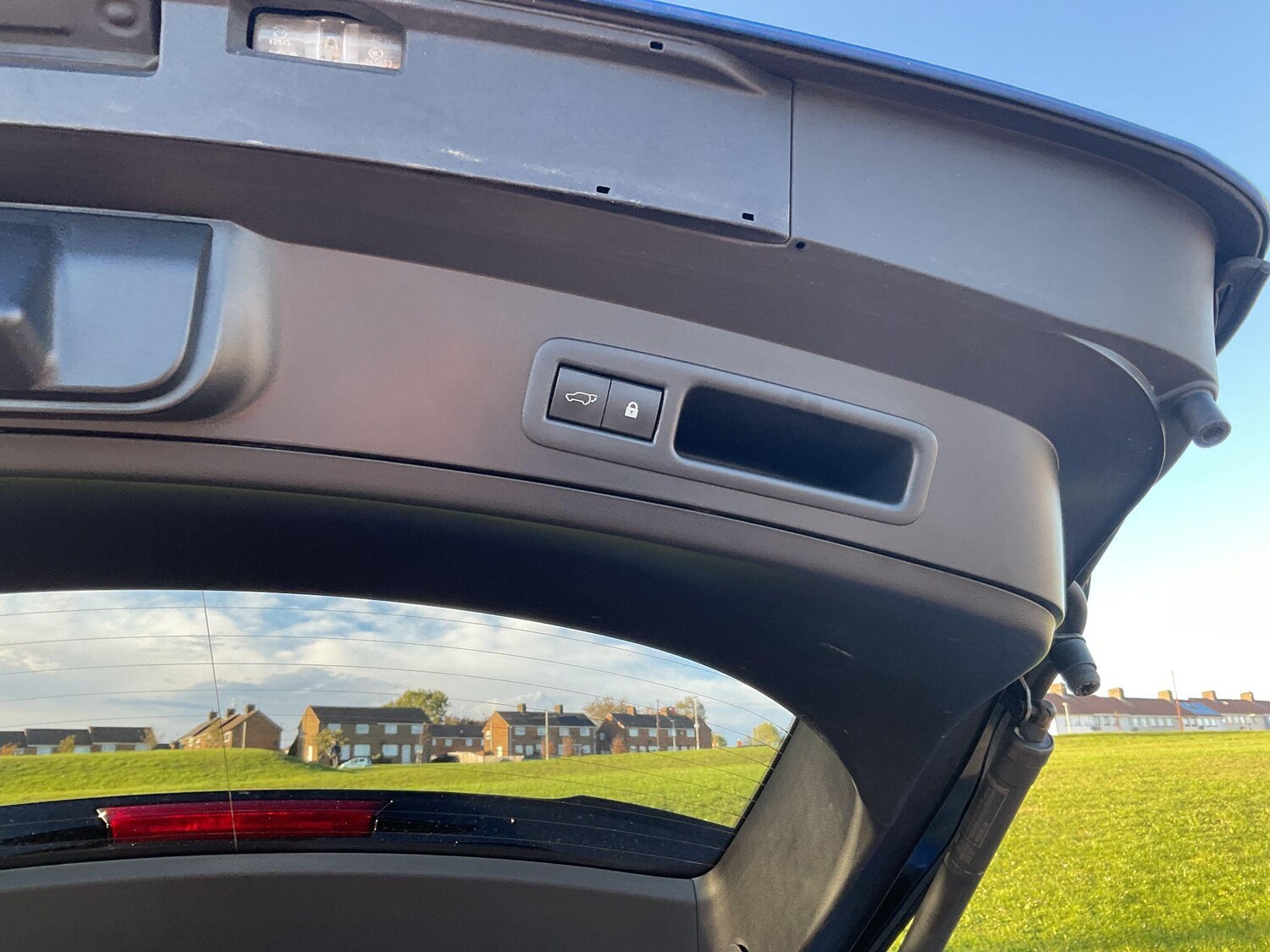 Used Lexus UX 2020 for sale - 76189507: Photo 29