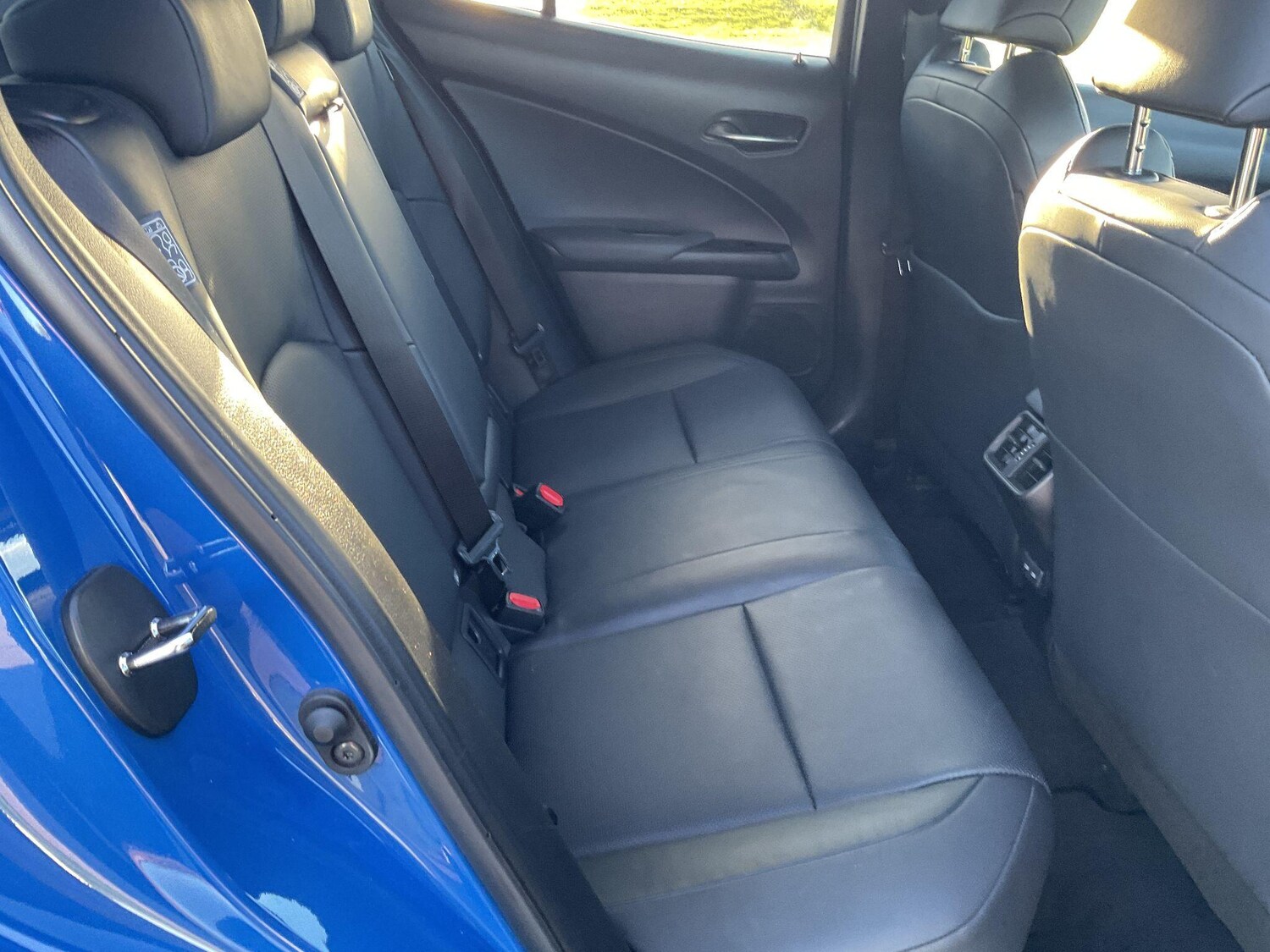 Used Lexus UX 2020 for sale - 76189507: Photo 37