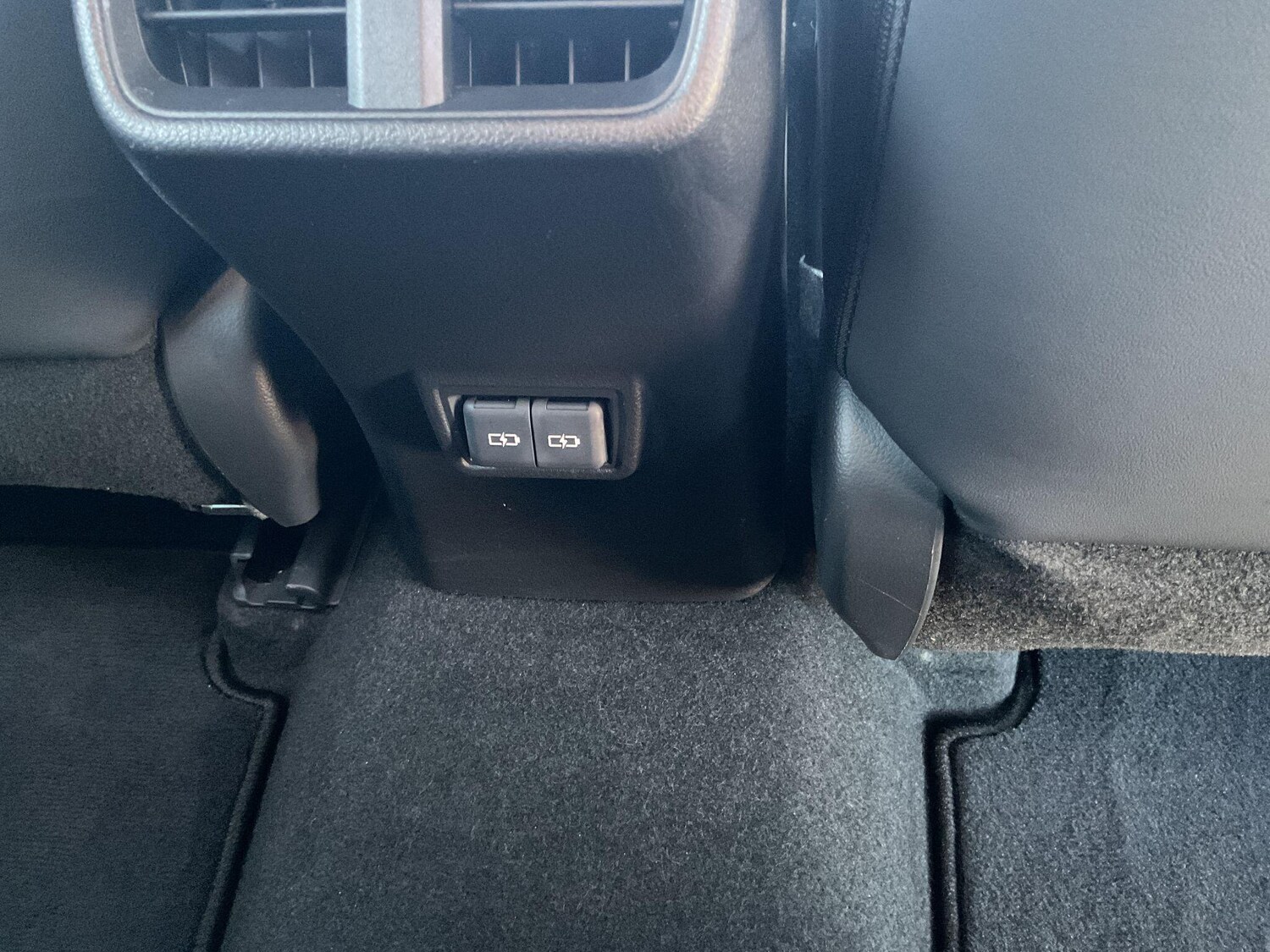 Used Lexus UX 2020 for sale - 76189507: Photo 39