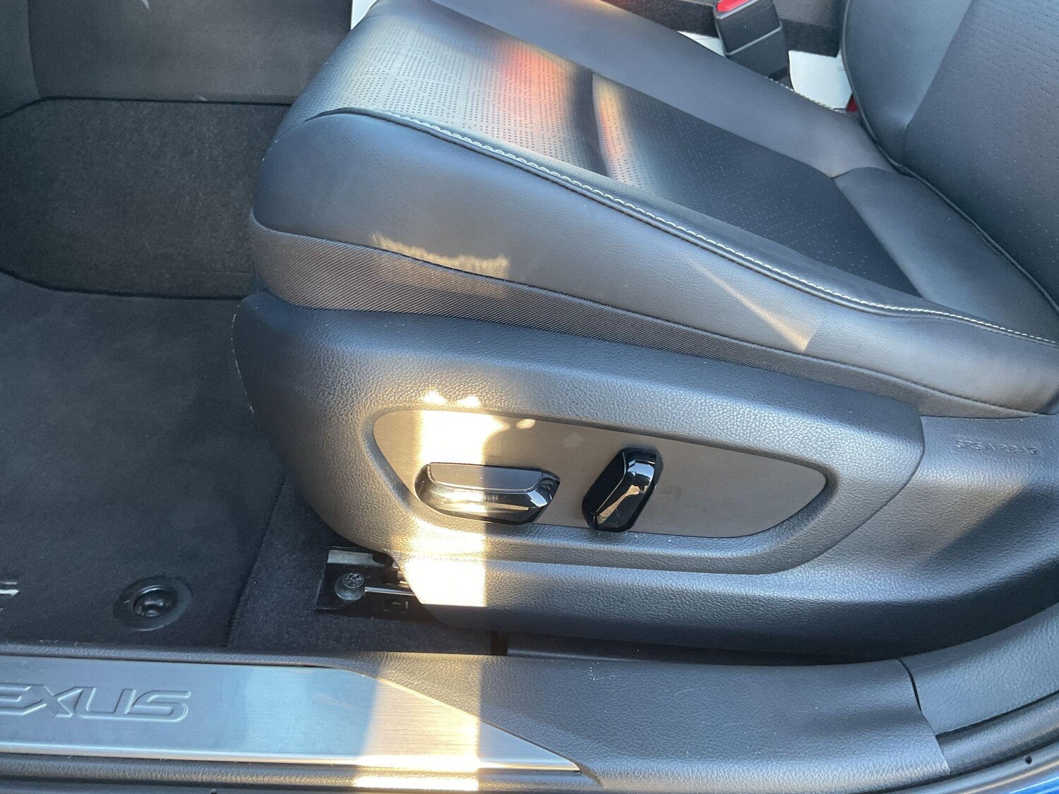 Used Lexus UX 2020 for sale - 76189507: Photo 52