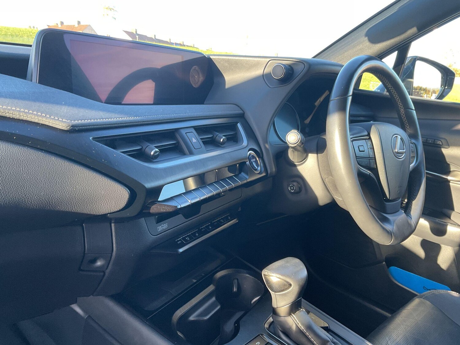 Used Lexus UX 2020 for sale - 76189507: Photo 53