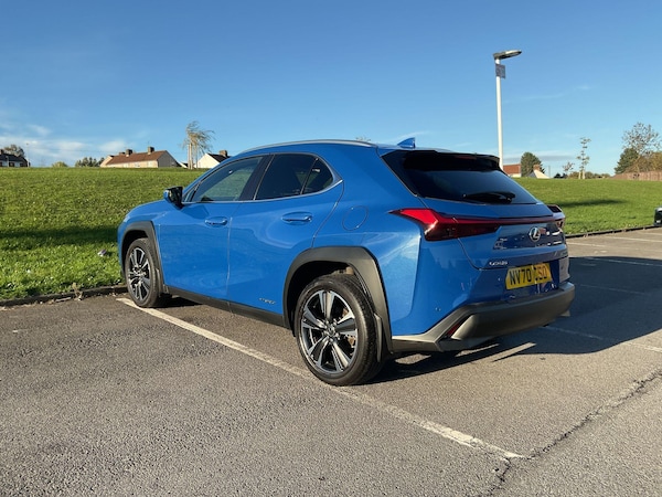 Used Lexus UX 2020 for sale - 76189507: Photo 5