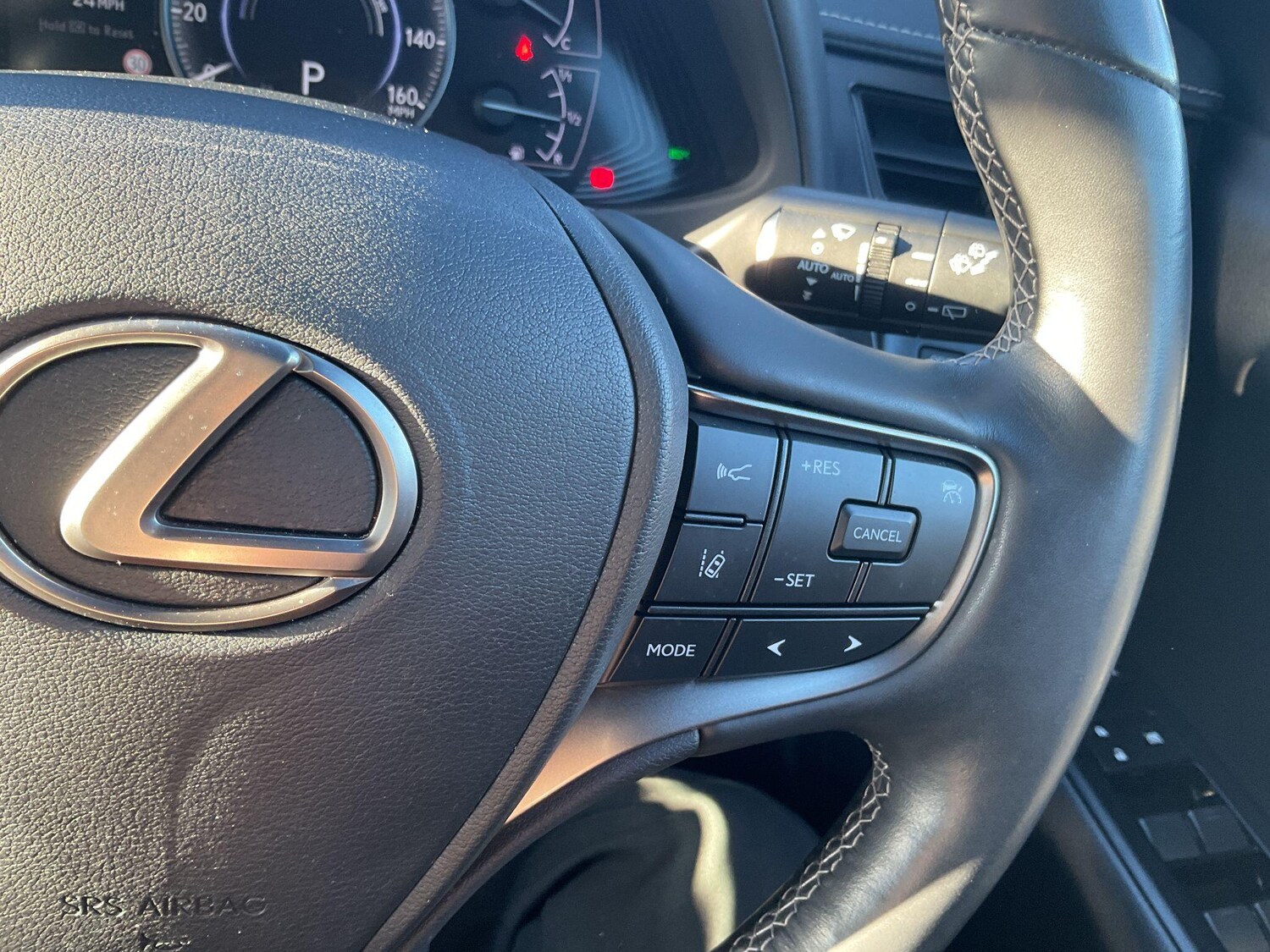 Used Lexus UX 2020 for sale - 76189507: Photo 68