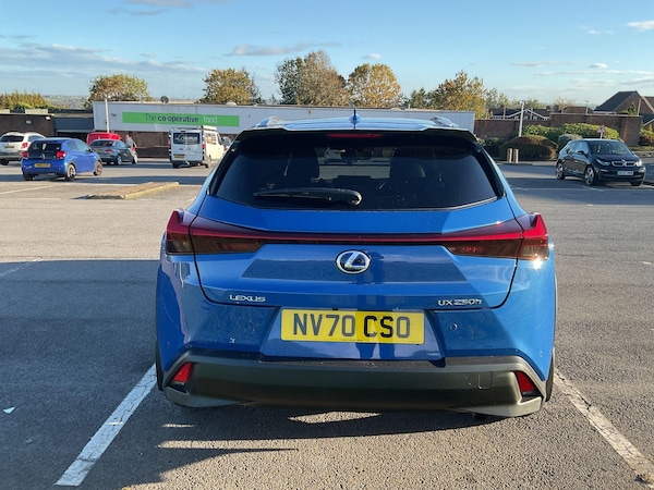 Used Lexus UX 2020 for sale - 76189507: Photo 6