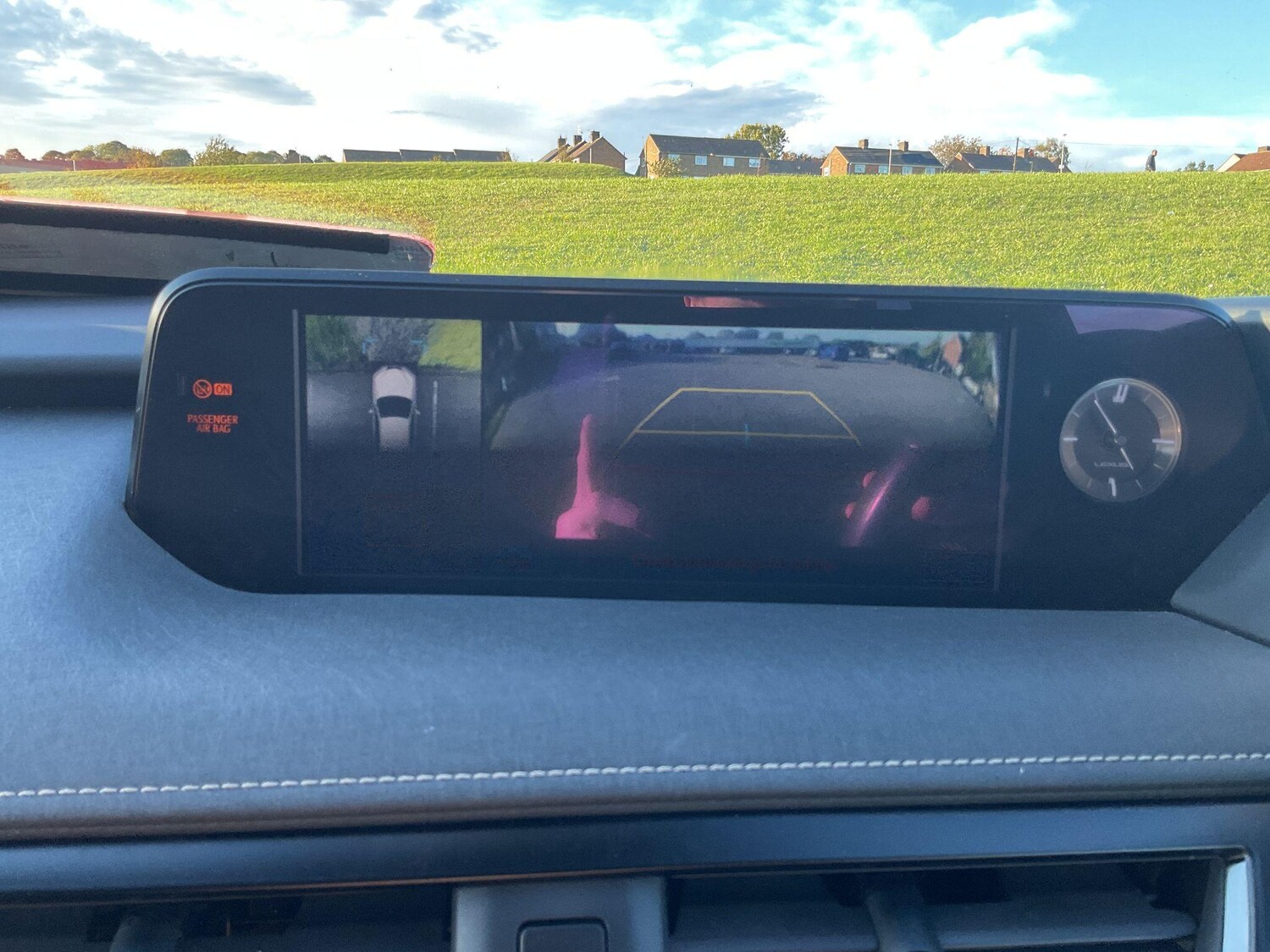 Used Lexus UX 2020 for sale - 76189507: Photo 74