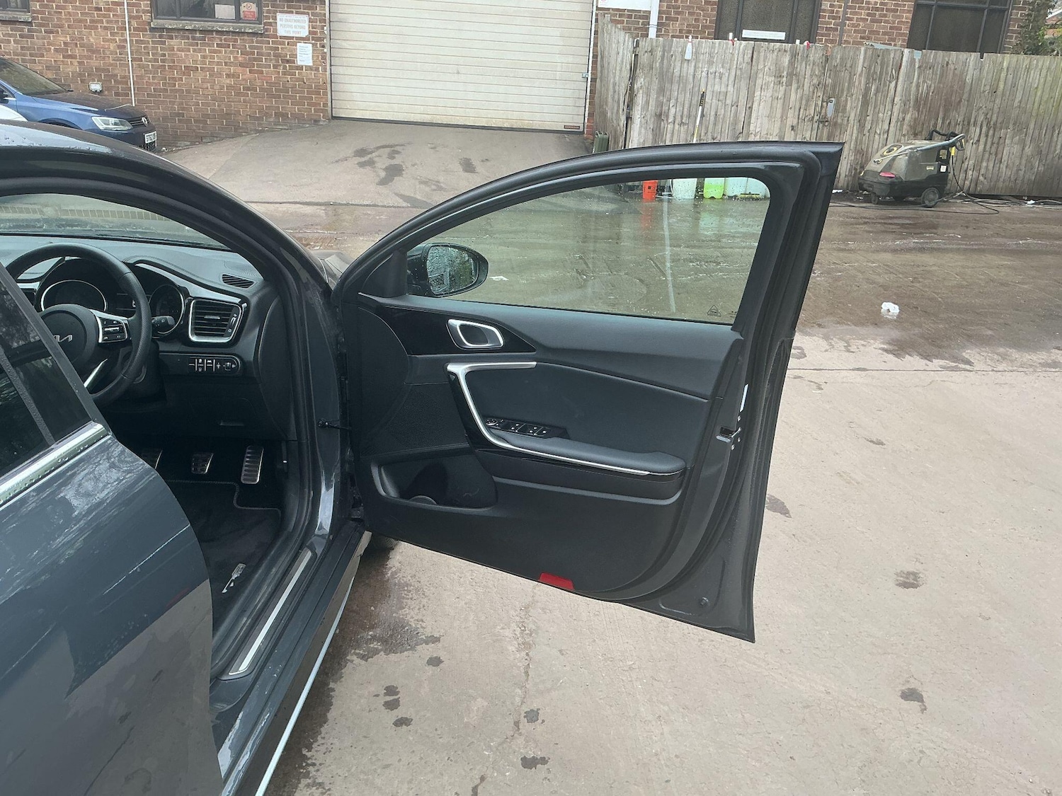 Used Kia Pro Ceed 2024 for sale - 78047638: Photo 30