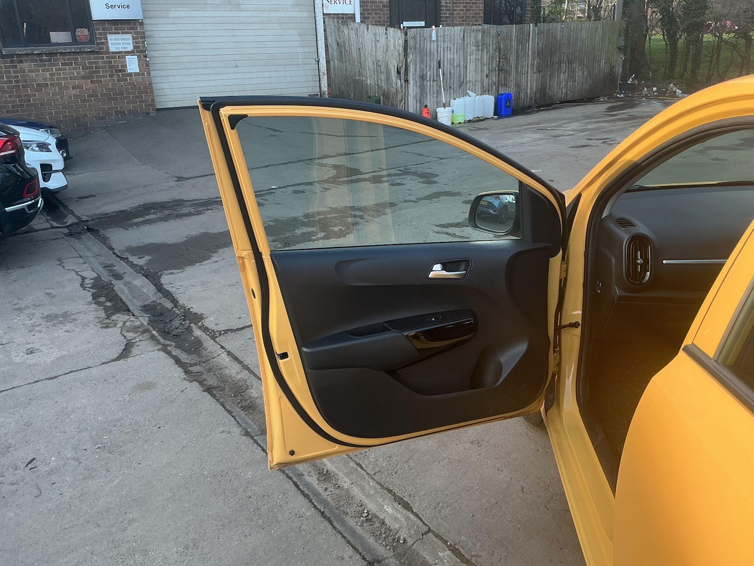 Used Kia Picanto 2023 for sale - 77993556: Photo 23