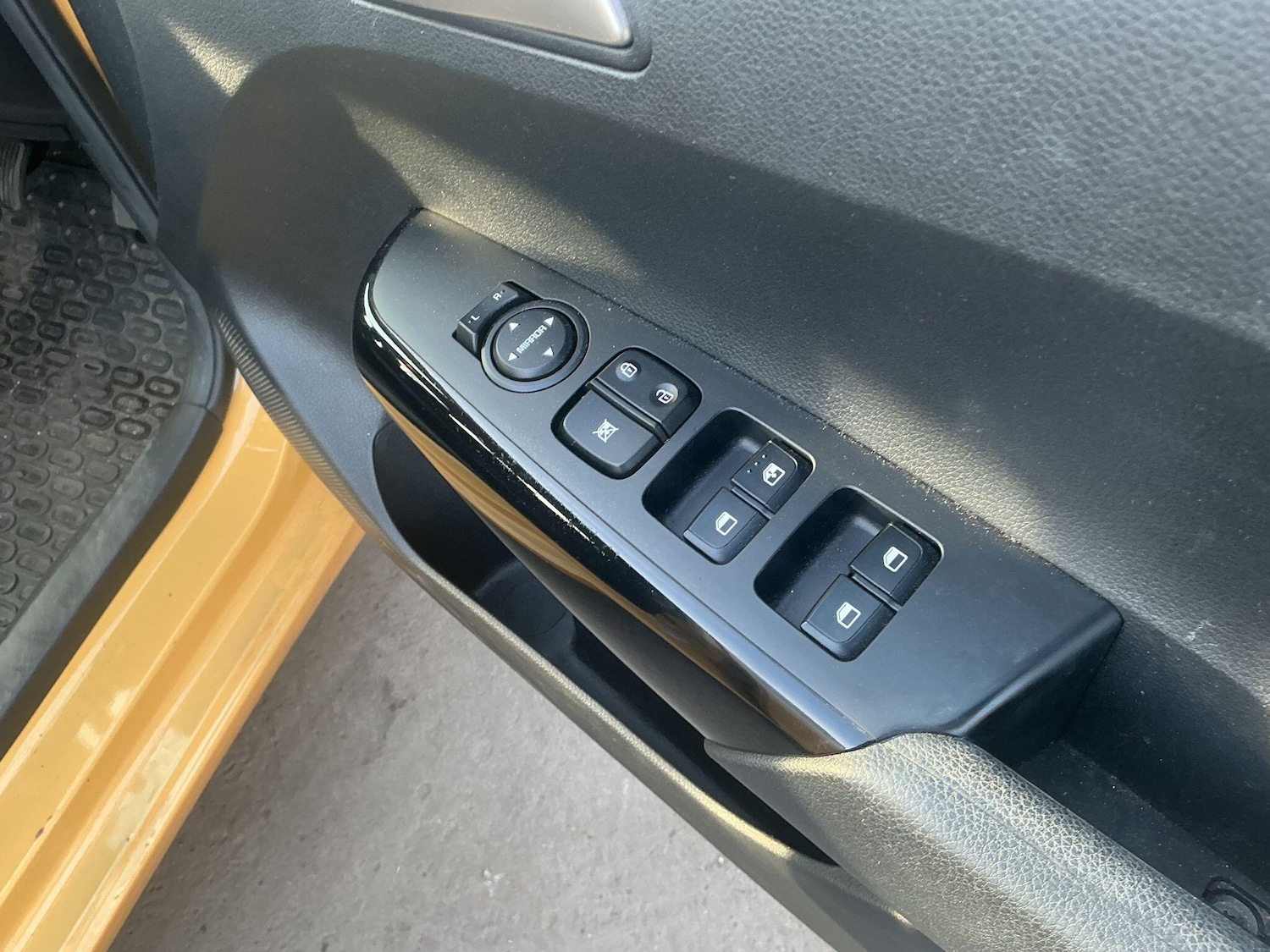 Used Kia Picanto 2023 for sale - 77993556: Photo 24