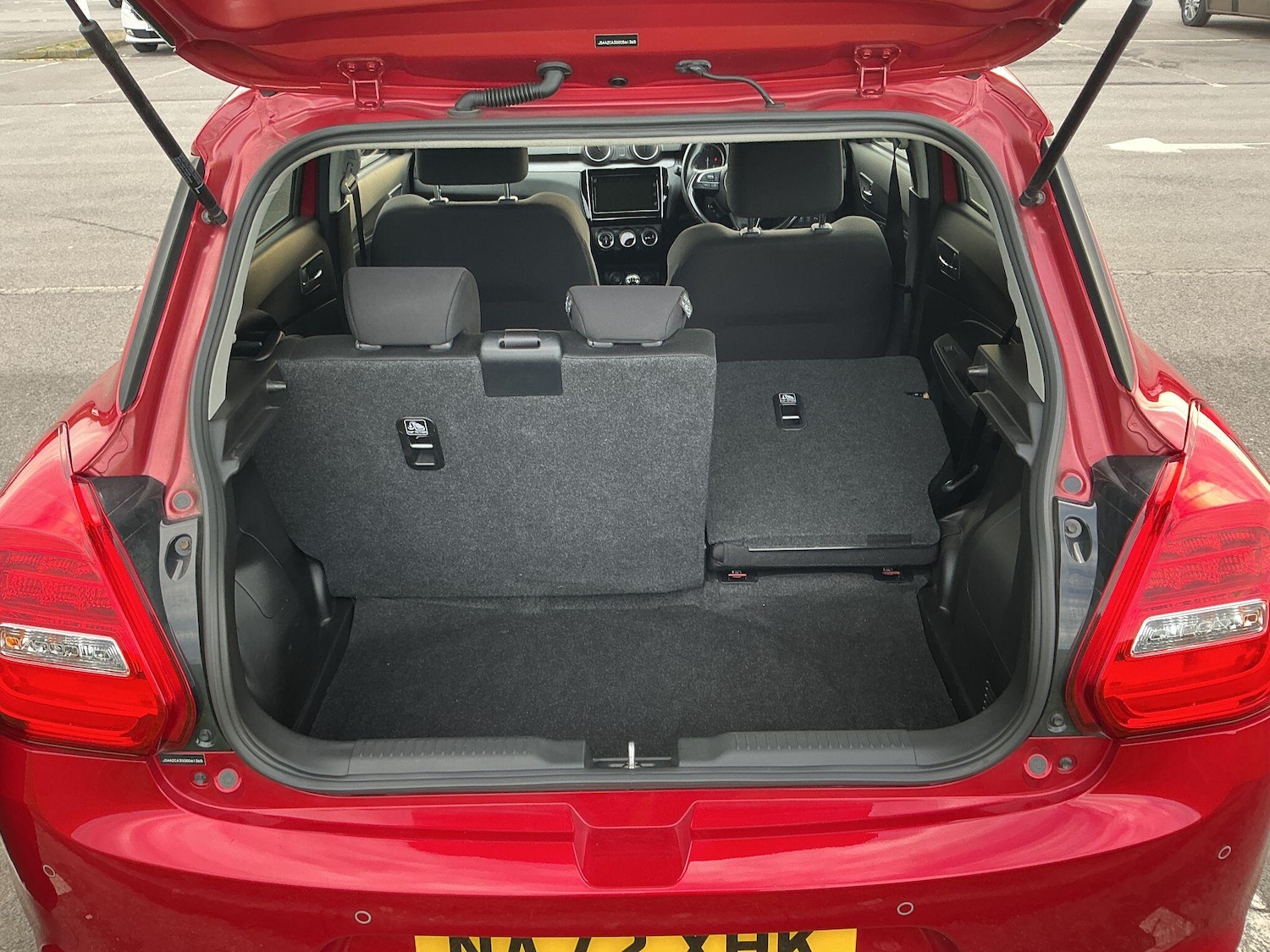 Used Suzuki Swift 2022 for sale - 77202471: Photo 48