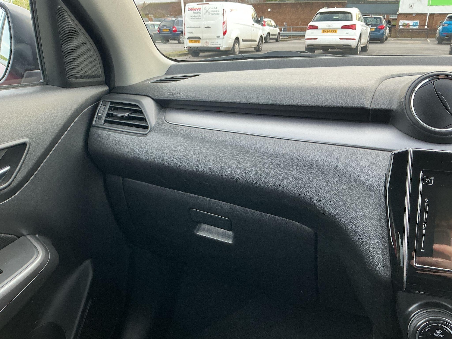 Used Suzuki Swift 2022 for sale - 77202471: Photo 74