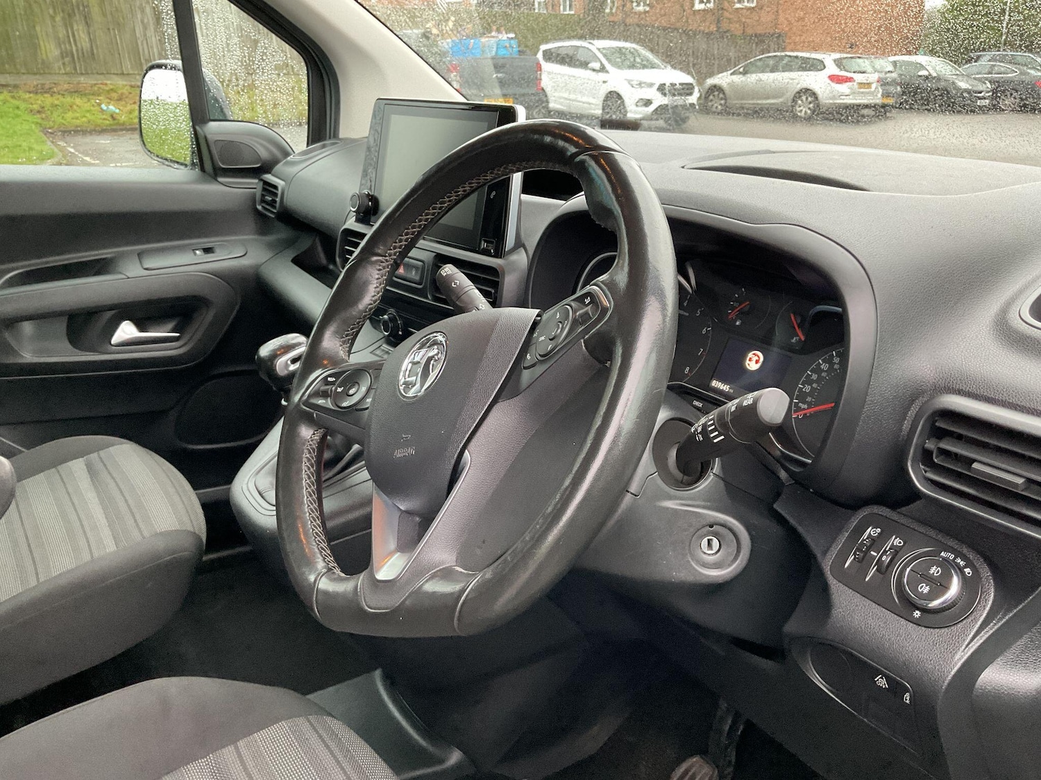 Used Vauxhall Combo Life 2021 for sale - 77345610: Photo 12