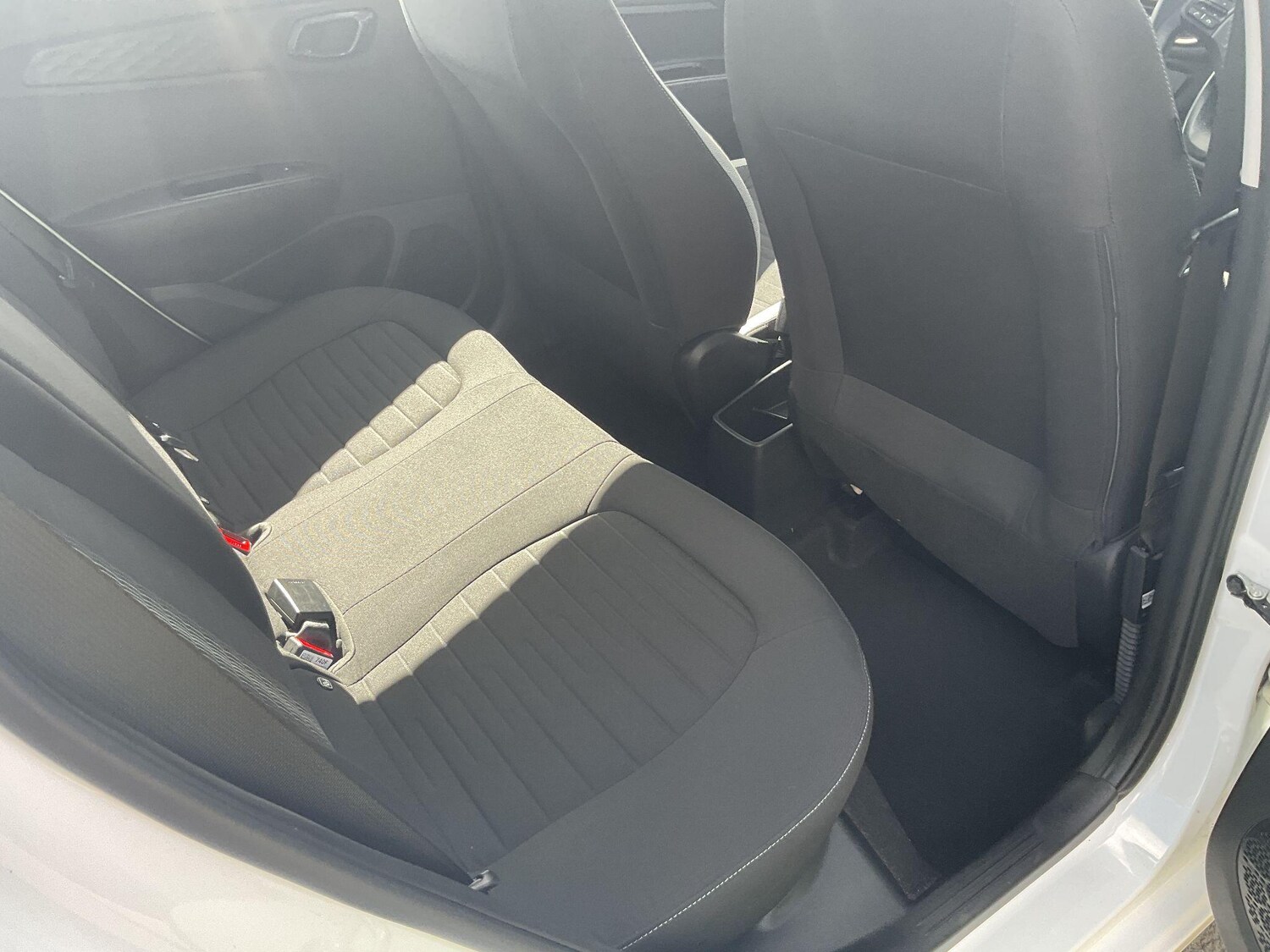 Used Hyundai i10 for sale - 78214159: Photo 21