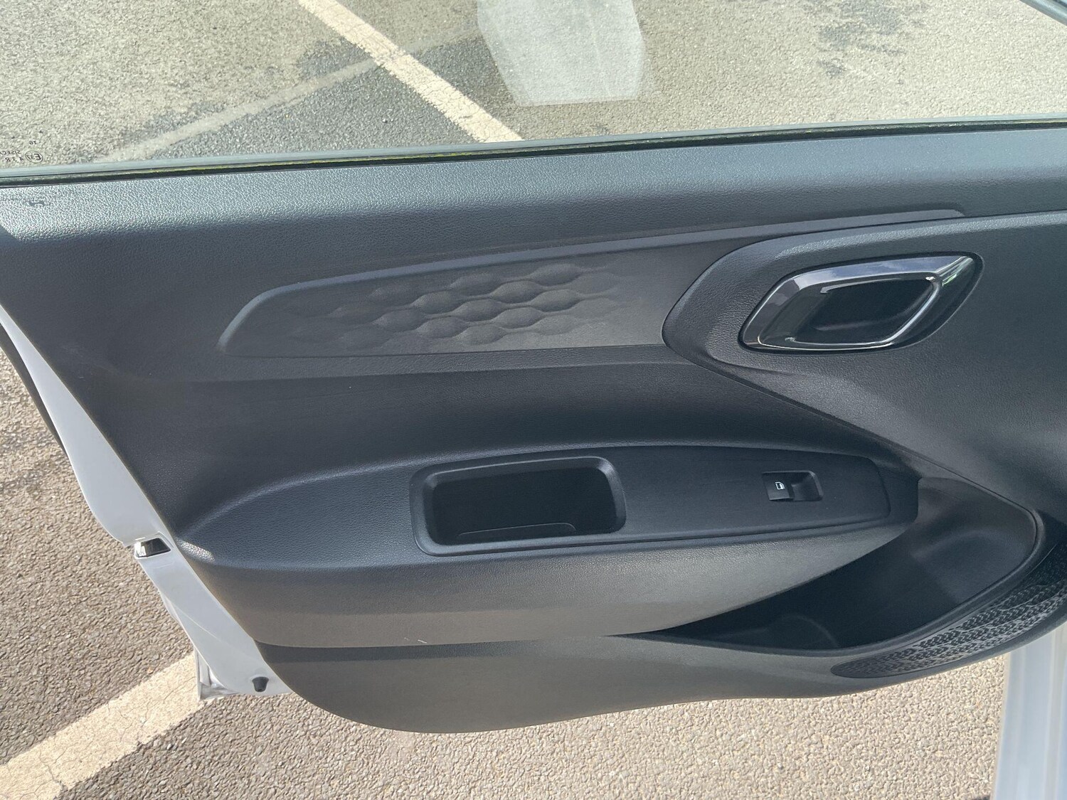 Used Hyundai i10 for sale - 78214159: Photo 27