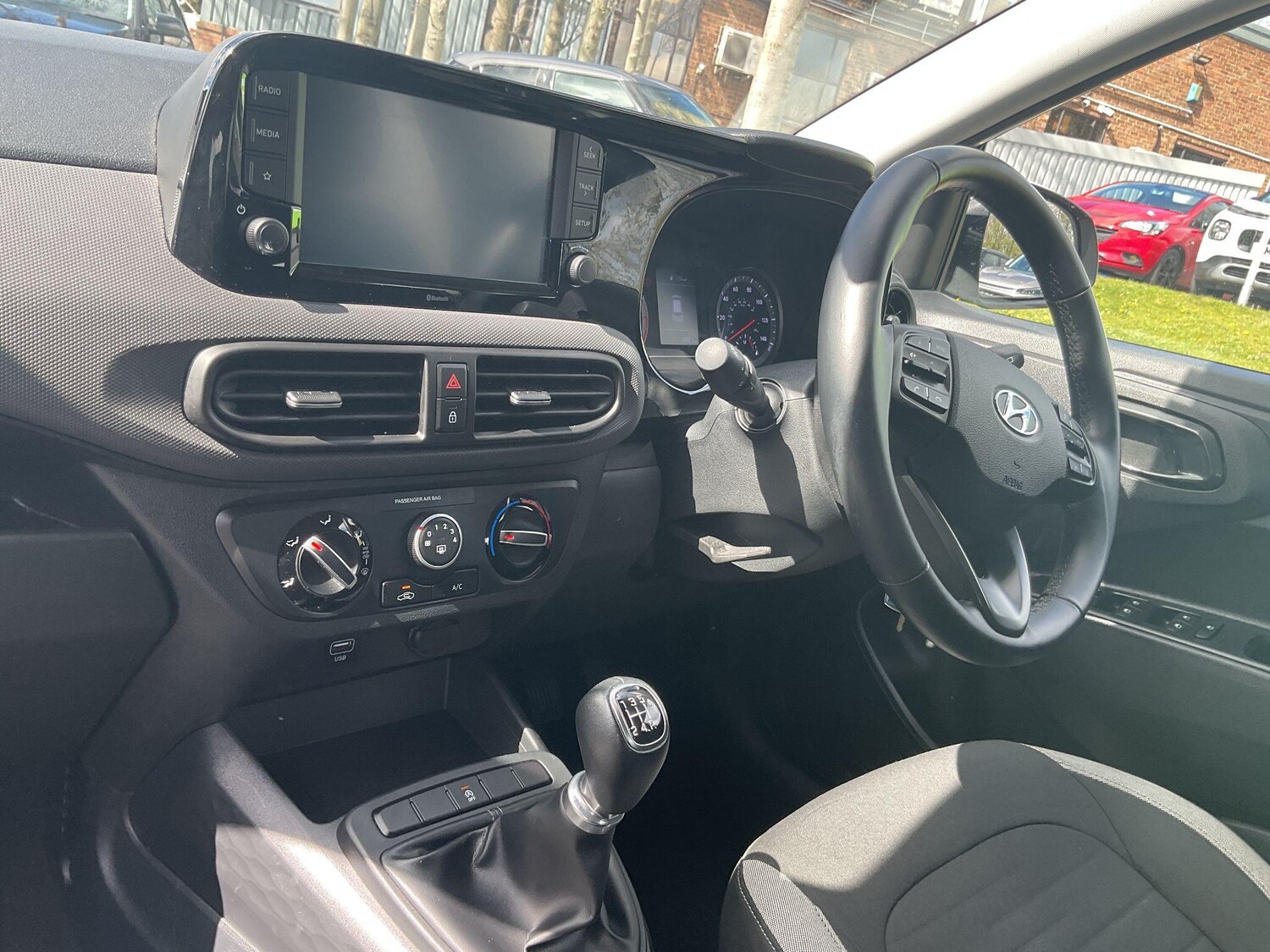 Used Hyundai i10 for sale - 78214159: Photo 30