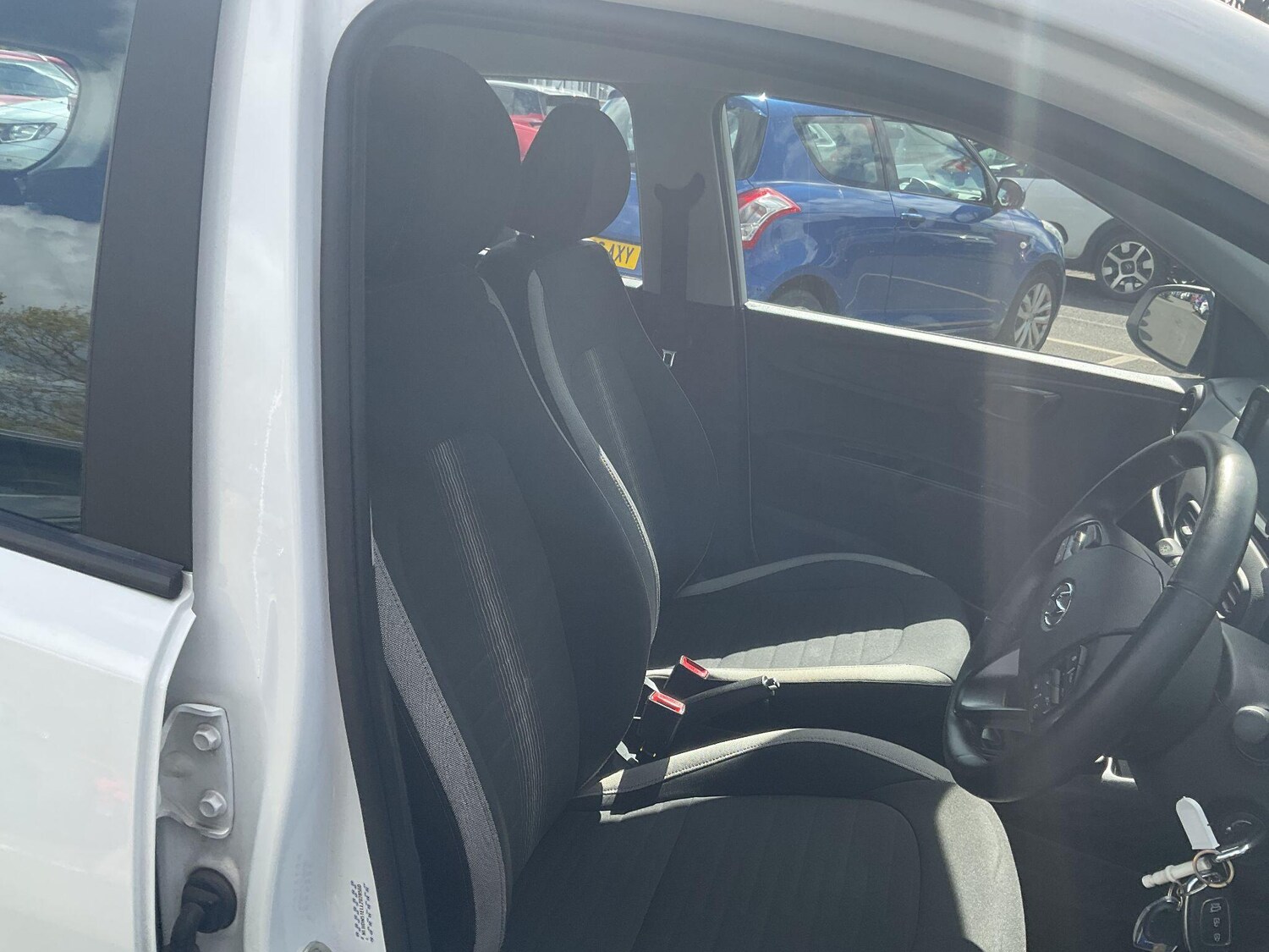 Used Hyundai i10 for sale - 78214159: Photo 33