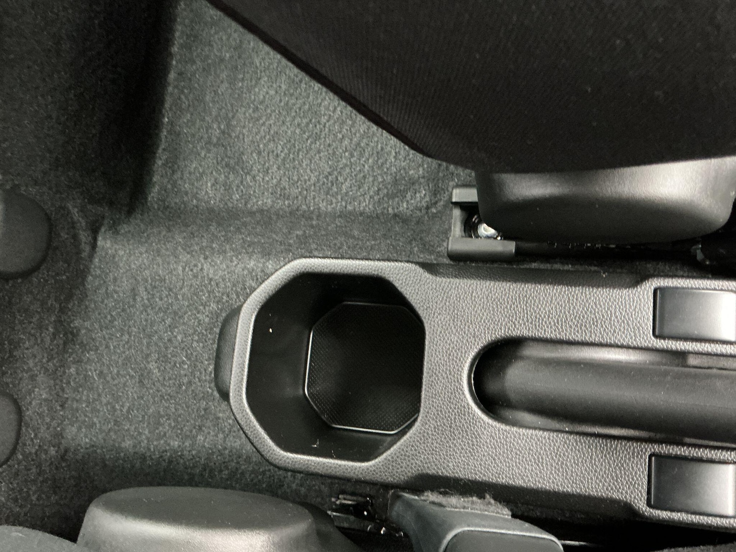 Used Suzuki Ignis 2024 for sale - 76513140: Photo 10