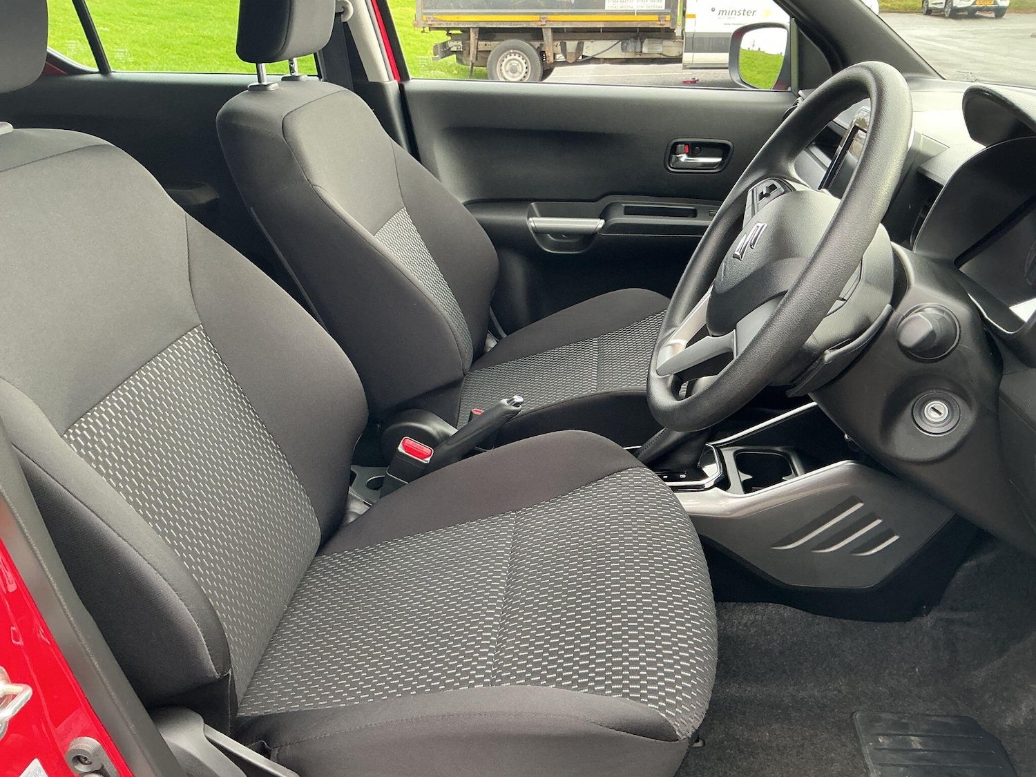 Used Suzuki Ignis 2024 for sale - 76513140: Photo 11