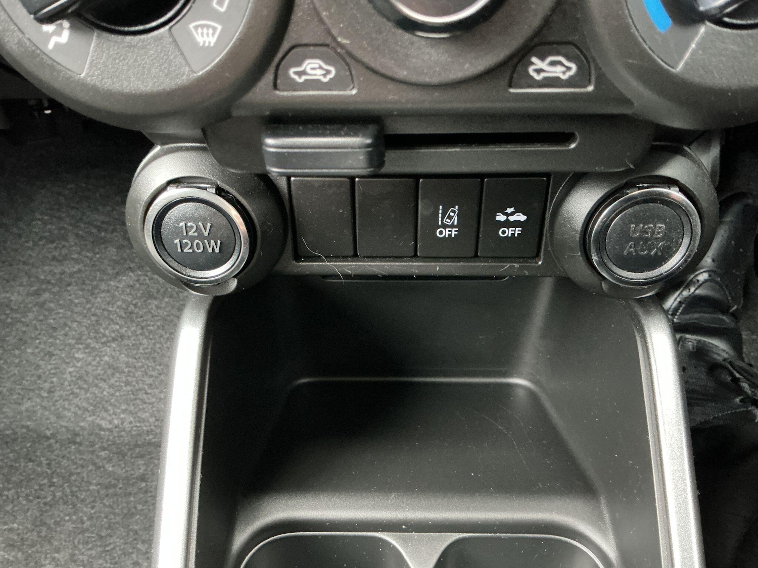 Used Suzuki Ignis 2024 for sale - 76513140: Photo 23